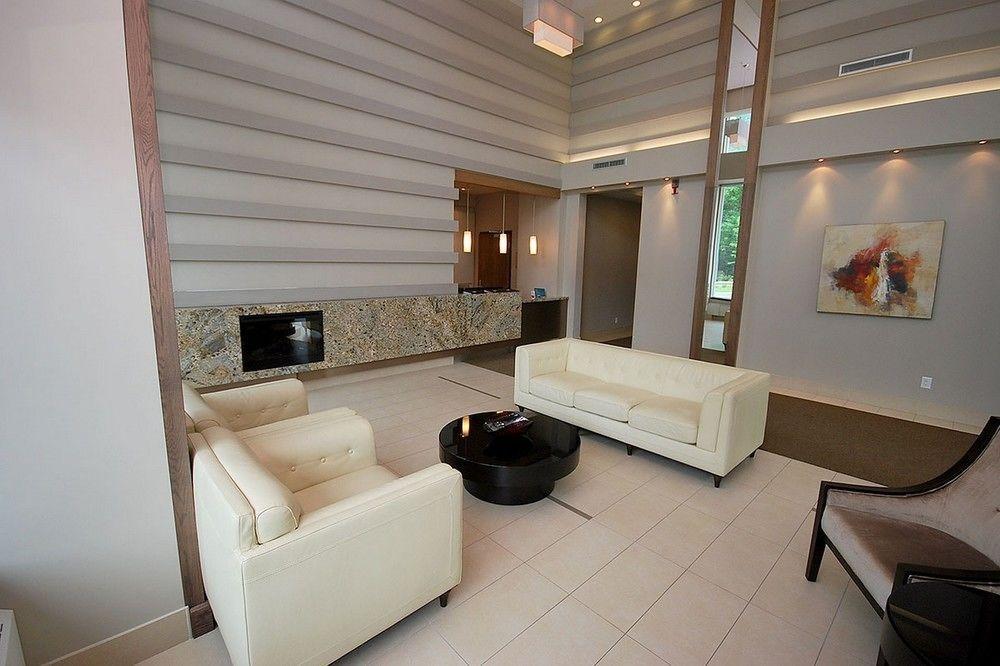 Maplewood Furnished Suites ミシサガ エクステリア 写真